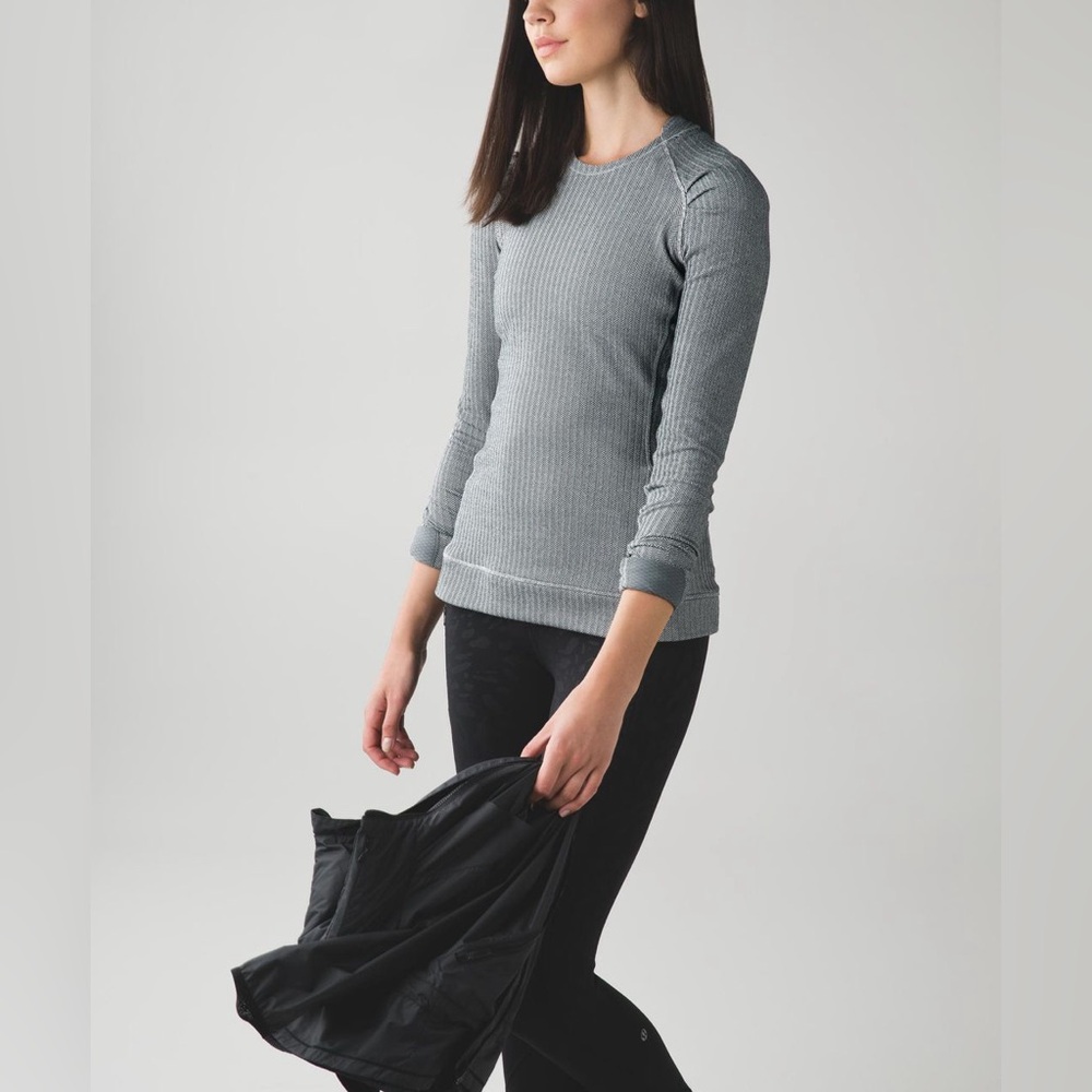 Lululemon Think Fast Long Sleeve Running Outdoor Activewear Layering Gym Top